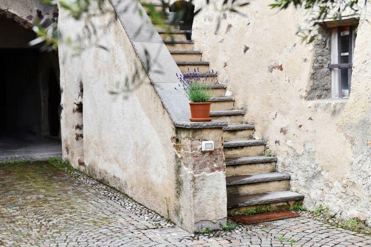 Ansitz Jenner Appiano Sulla Strada Del Vino Exterior foto